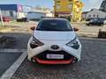 Toyota Aygo 1.0 x-wave Orange m-mt 72cv Bianco - thumbnail 2