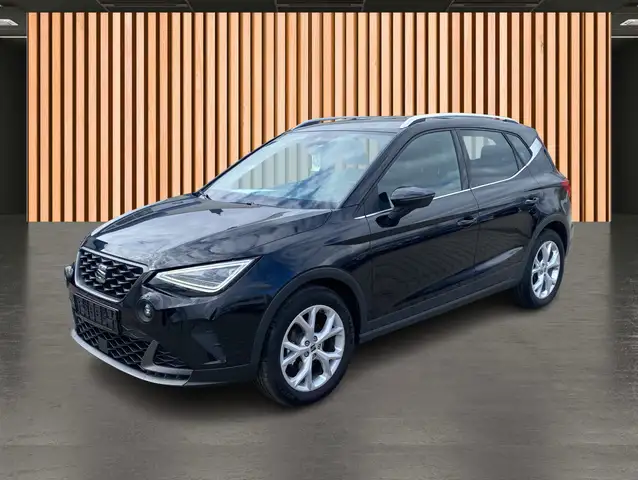 Seat Arona view 2