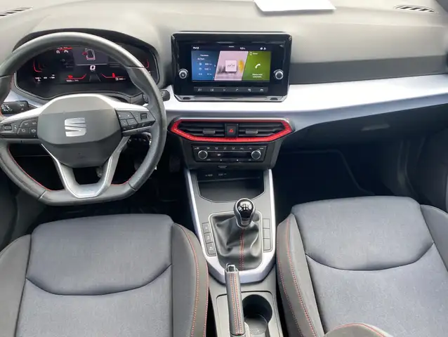 Seat Arona view 11