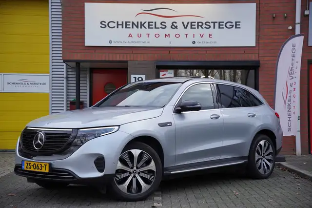 Mercedes-Benz EQC 400 4MATIC Premium Plus 80 kWh / Panoramadak / Burmeis
