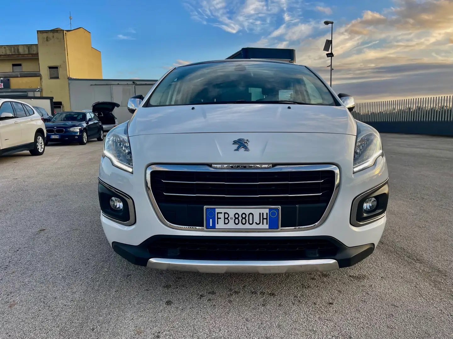 Peugeot 3008 3008 1.6 bluehdi STRAFULL TETTO Blanco - 2