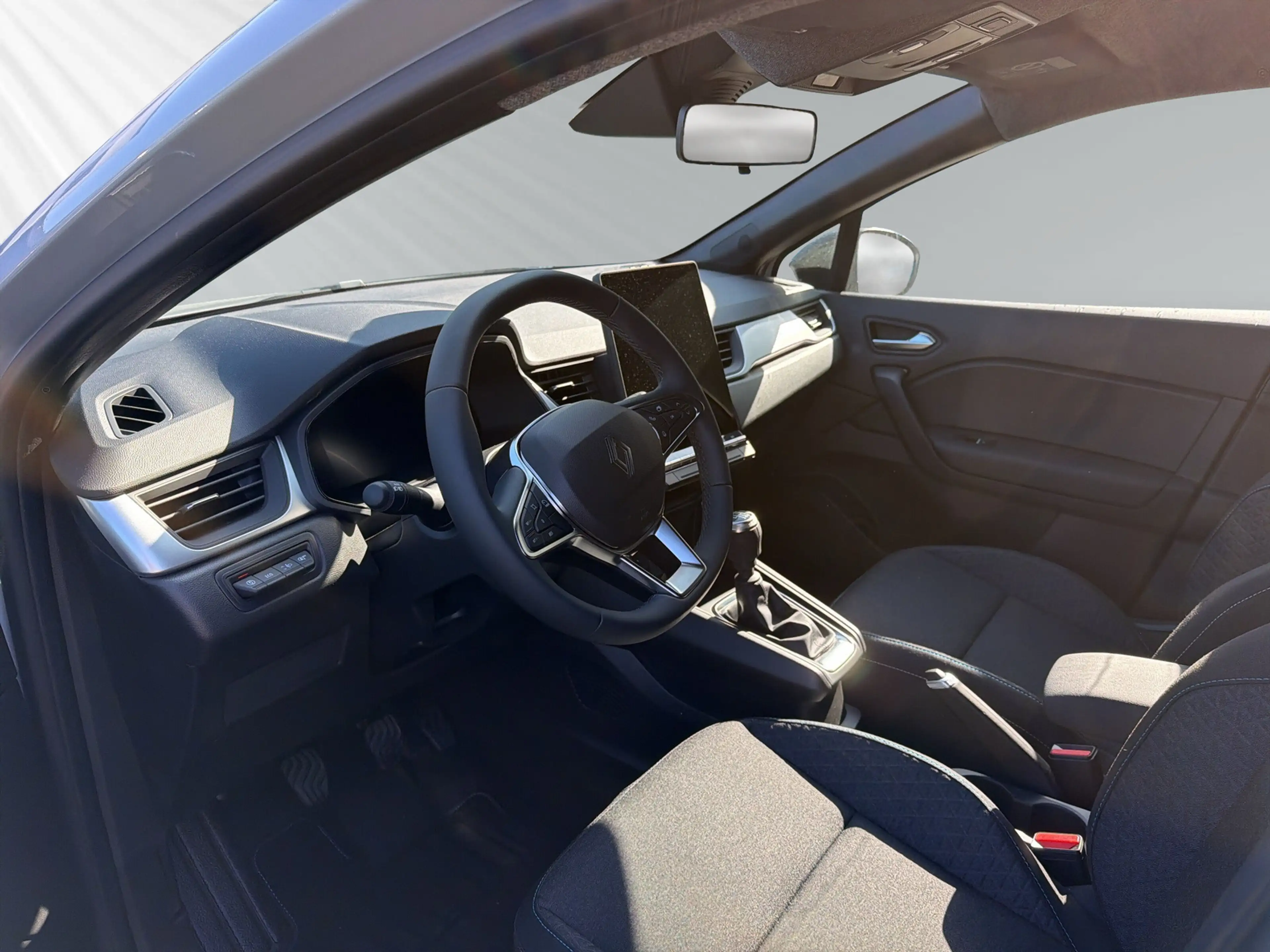 Renault Captur II 1.2 TCe 115 Evolution — photo 7