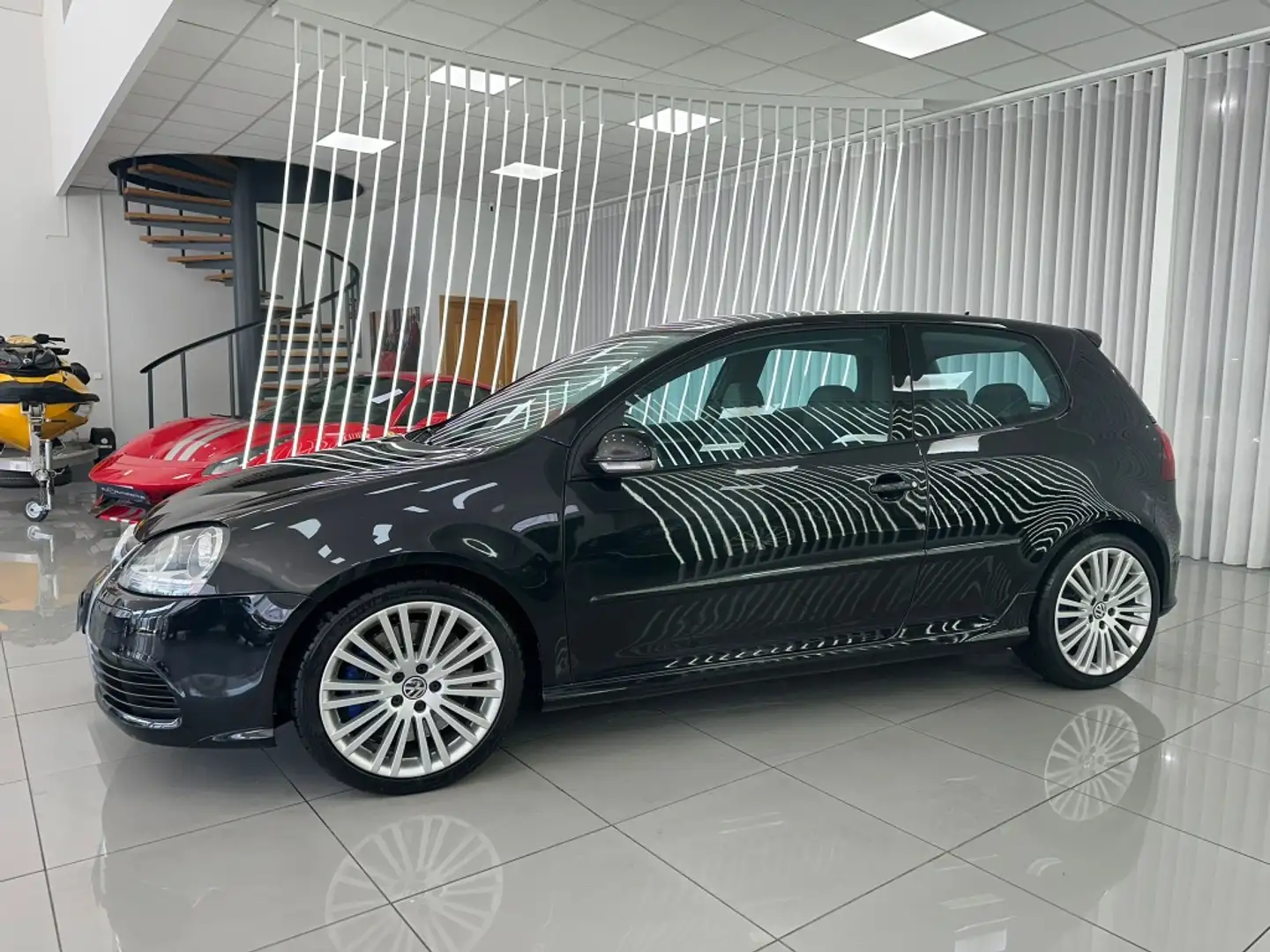 Volkswagen Golf 3.2 V6 R32 4Motion DSG Negro - 2