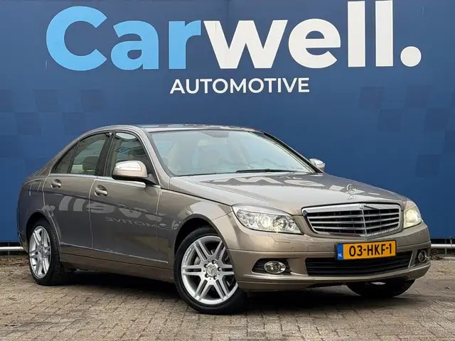 Mercedes-Benz C-Class view 3