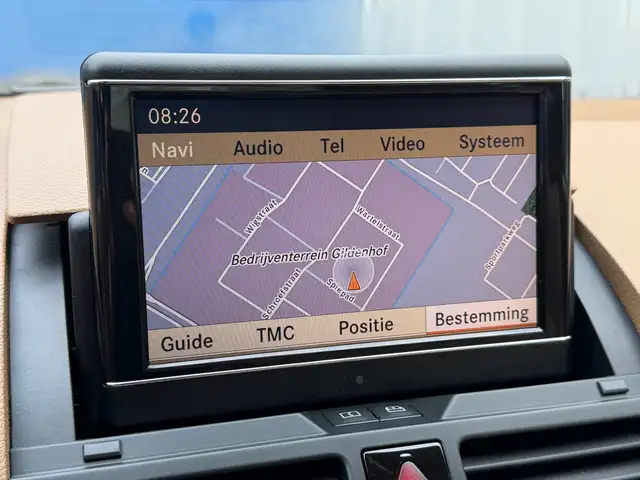 Mercedes-Benz C-Class view 13
