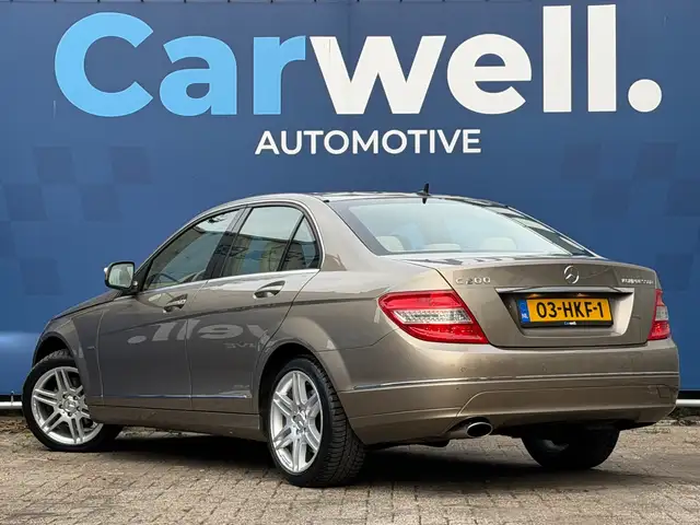 Mercedes-Benz C-Class view 5