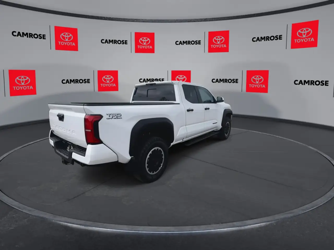 Toyota Tacoma снимка Toyota Tacoma