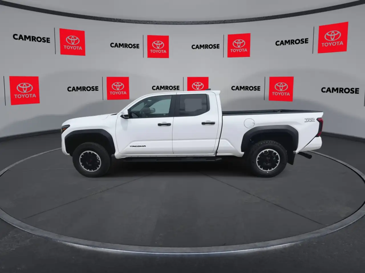 Toyota Tacoma снимка Toyota Tacoma