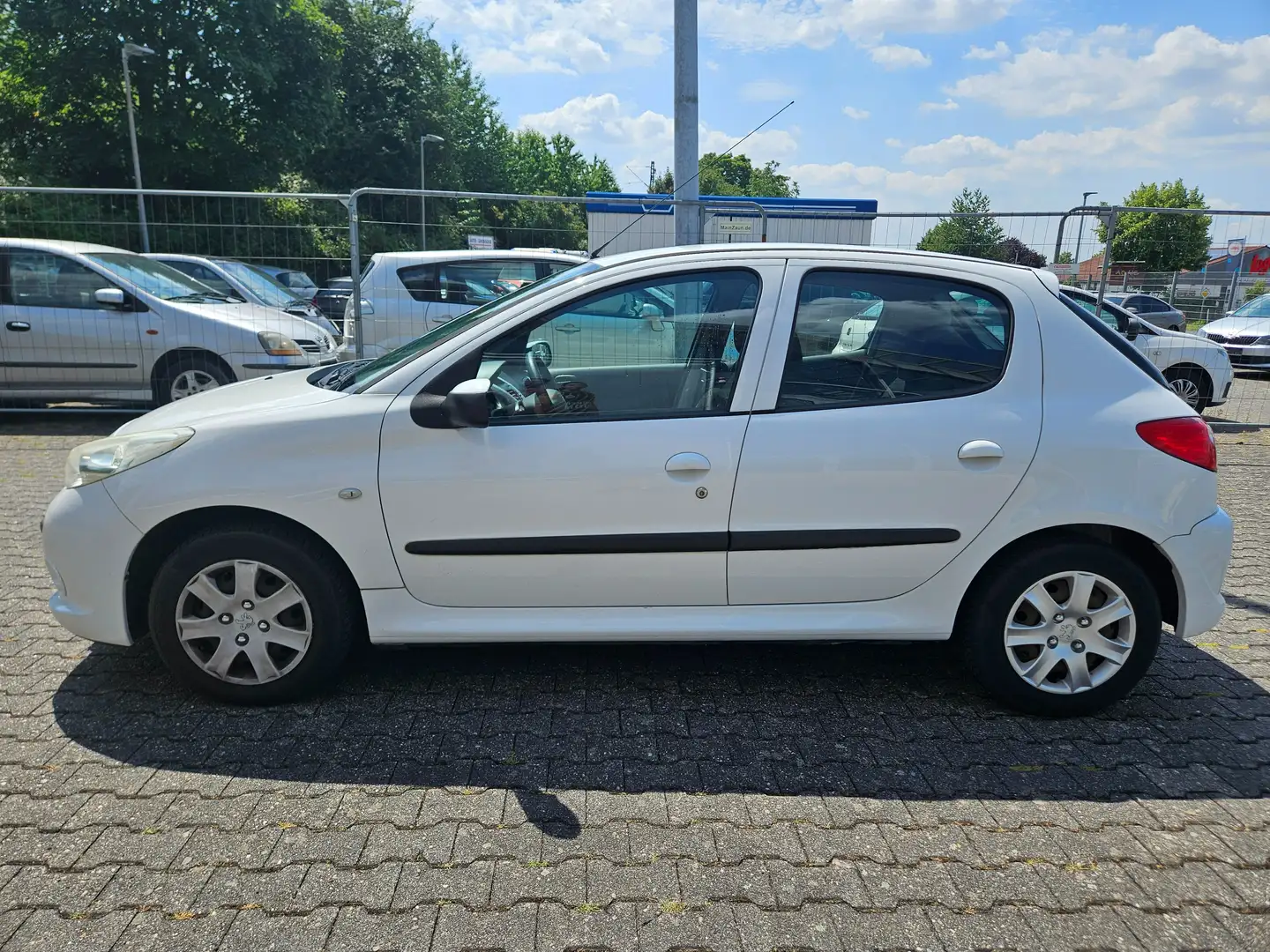 Peugeot 206 Basis TÜV 09/26 Blanc - 2
