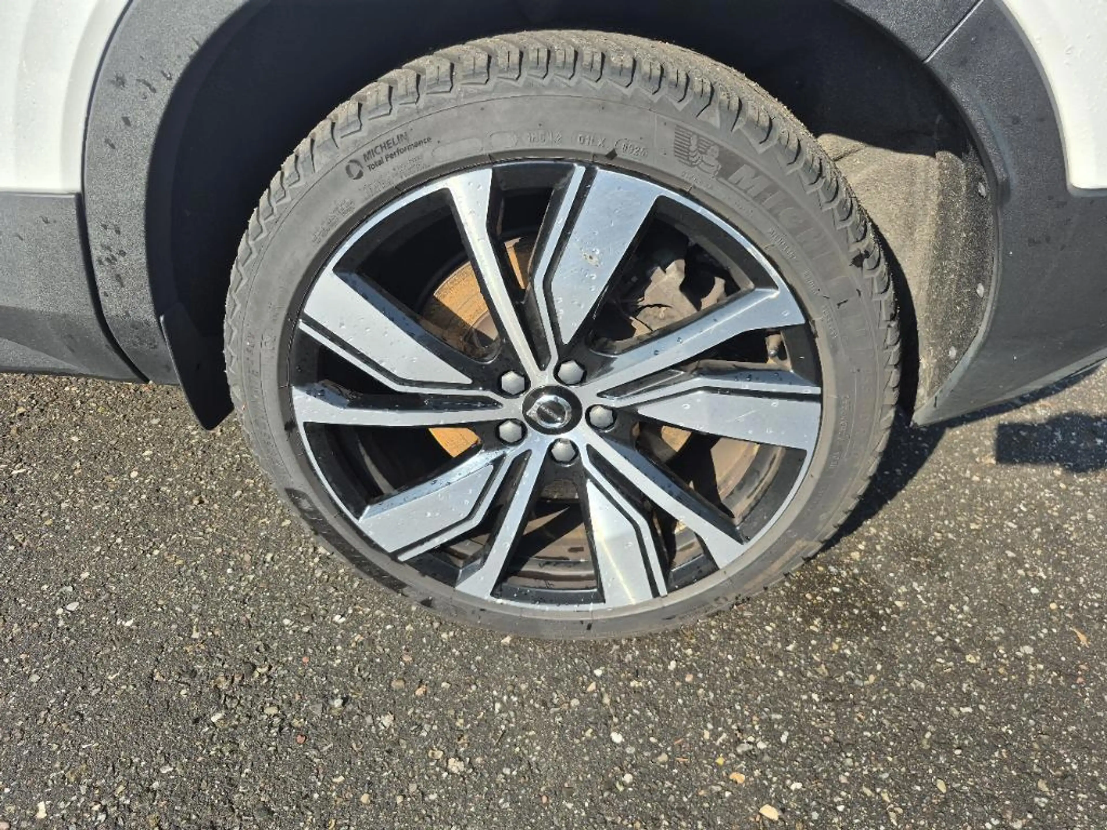 Volvo XC40 Recharge Pro|Pano|360cam|ACC|HK|Dealer Onderhouden — photo 7