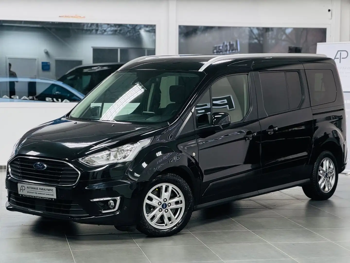 Ford Grand Tourneo Connect Titanium*PANO*KAM*NAVI Noir - 2