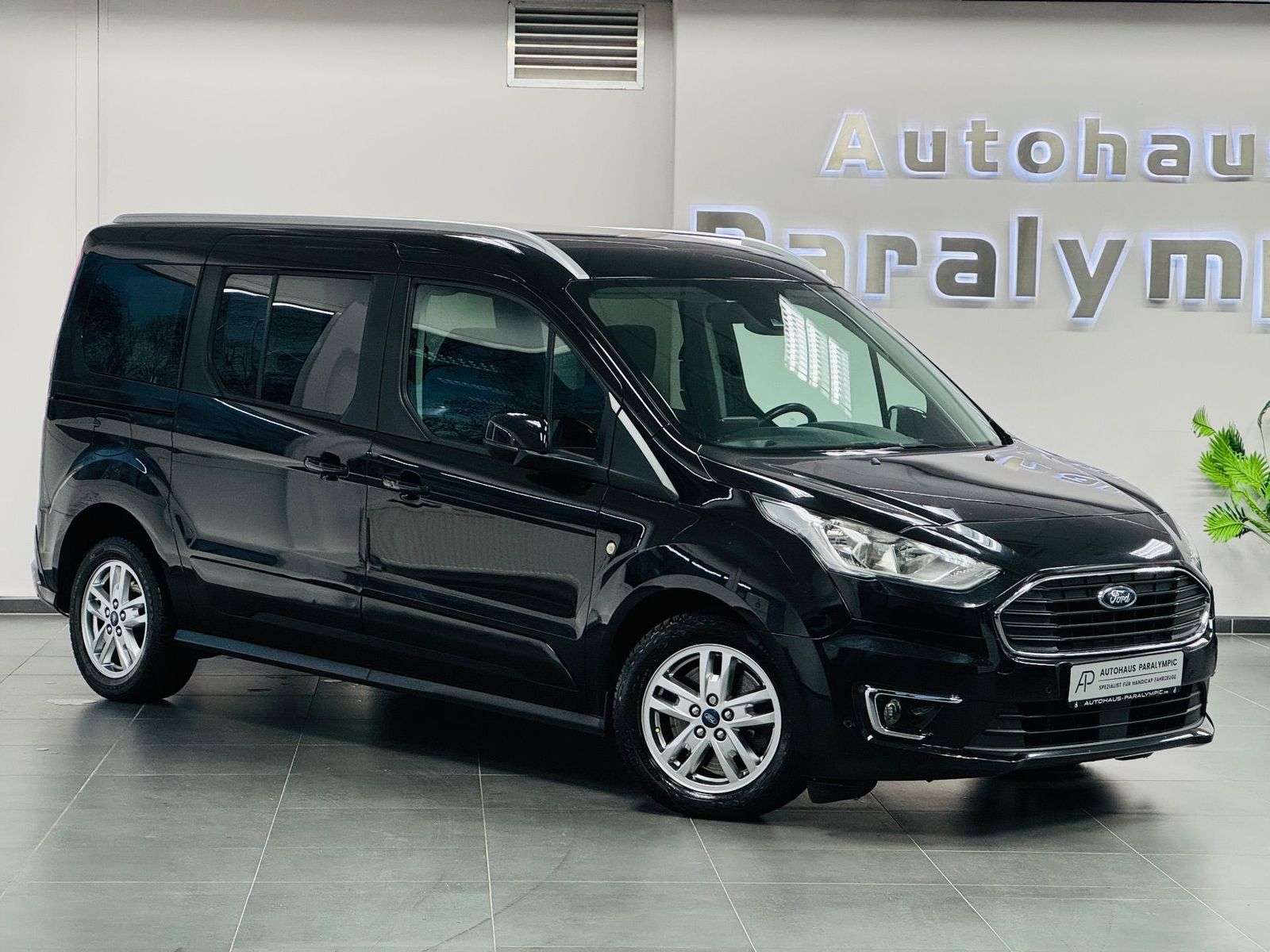 Second hand Ford Tourneo 1.5