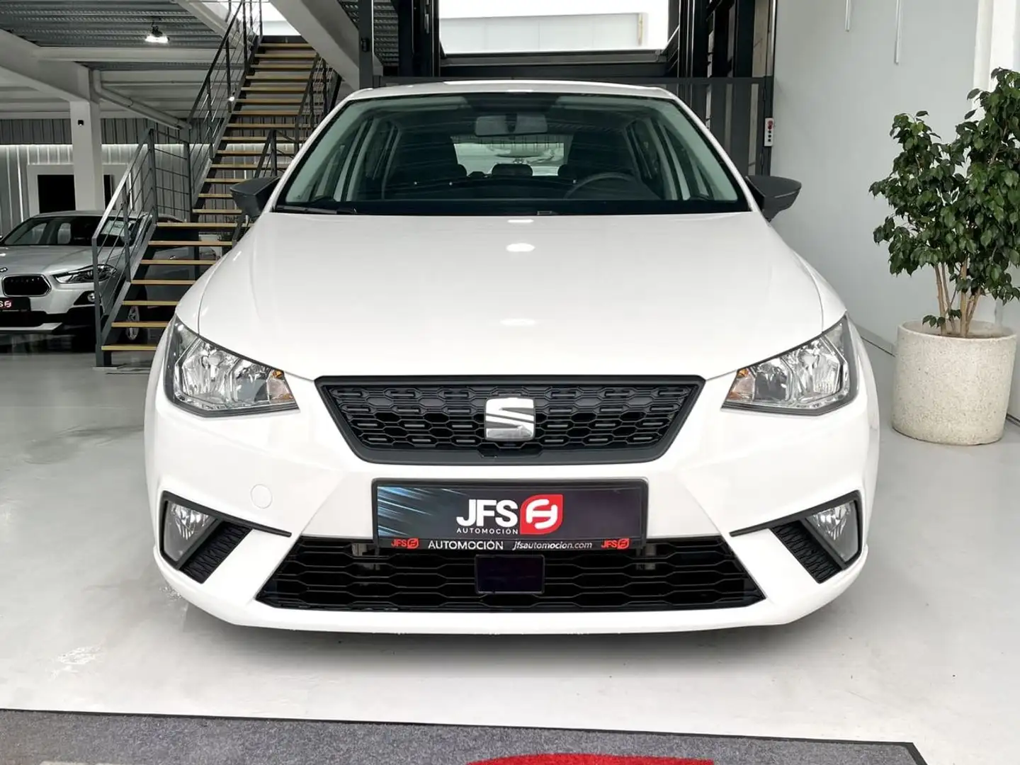 SEAT Ibiza 1.6TDI CR S&S Reference 95 Blanco - 2