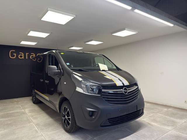 Opel Vivaro — photo 4