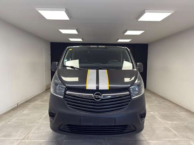 Opel Vivaro — photo 2