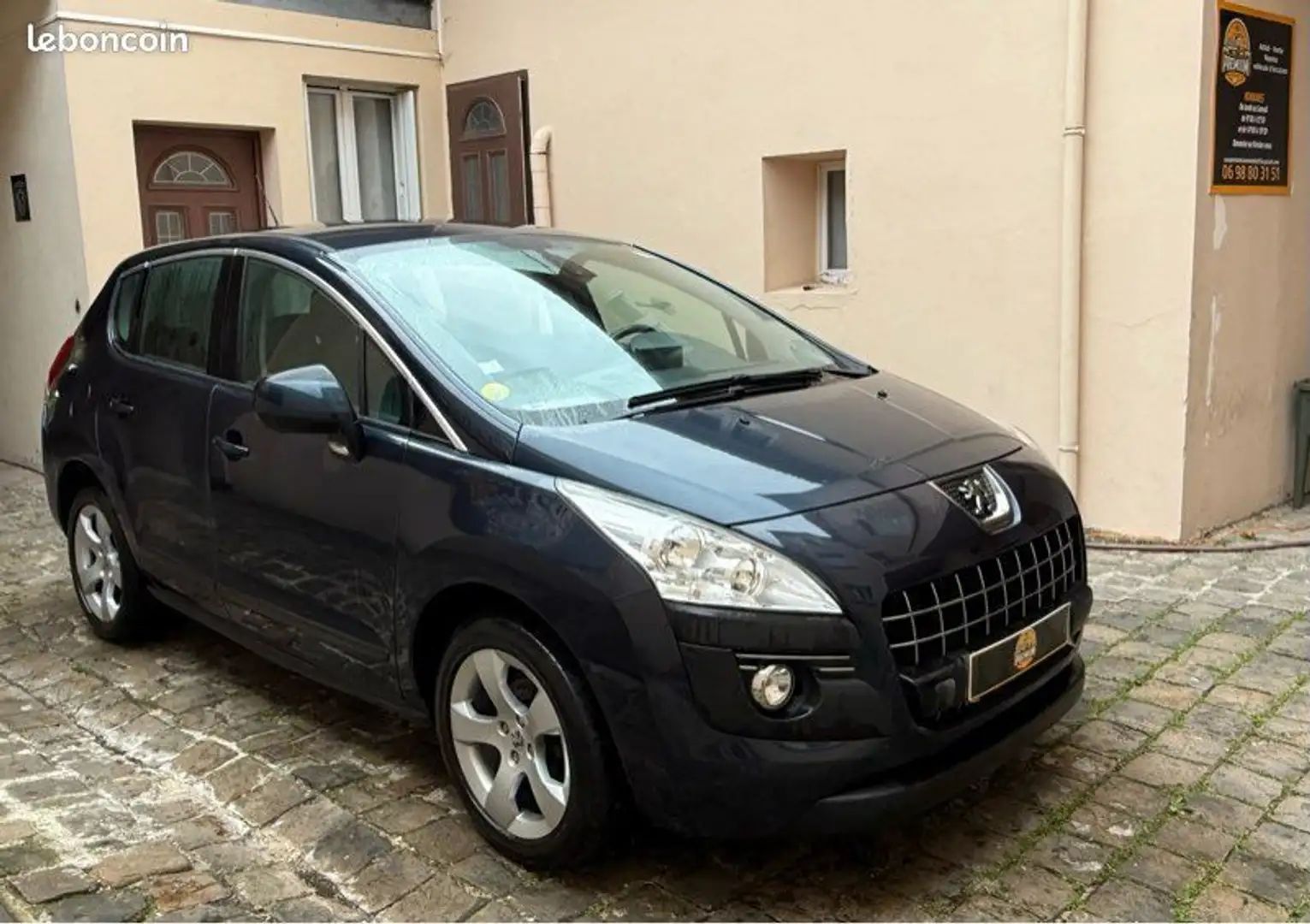Peugeot 3008 1.6L HDI 115cv bissnes Kék - 2