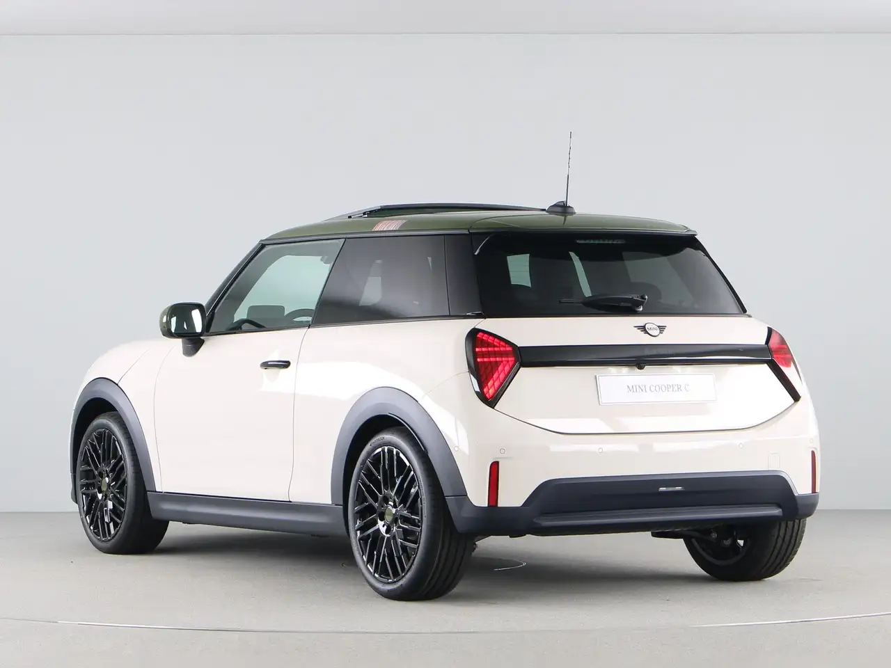 MINI Cooper C 2026 — фото 13