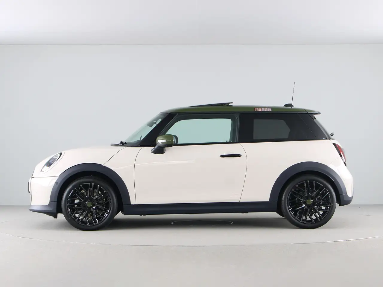MINI Cooper C 2026 — фото 14