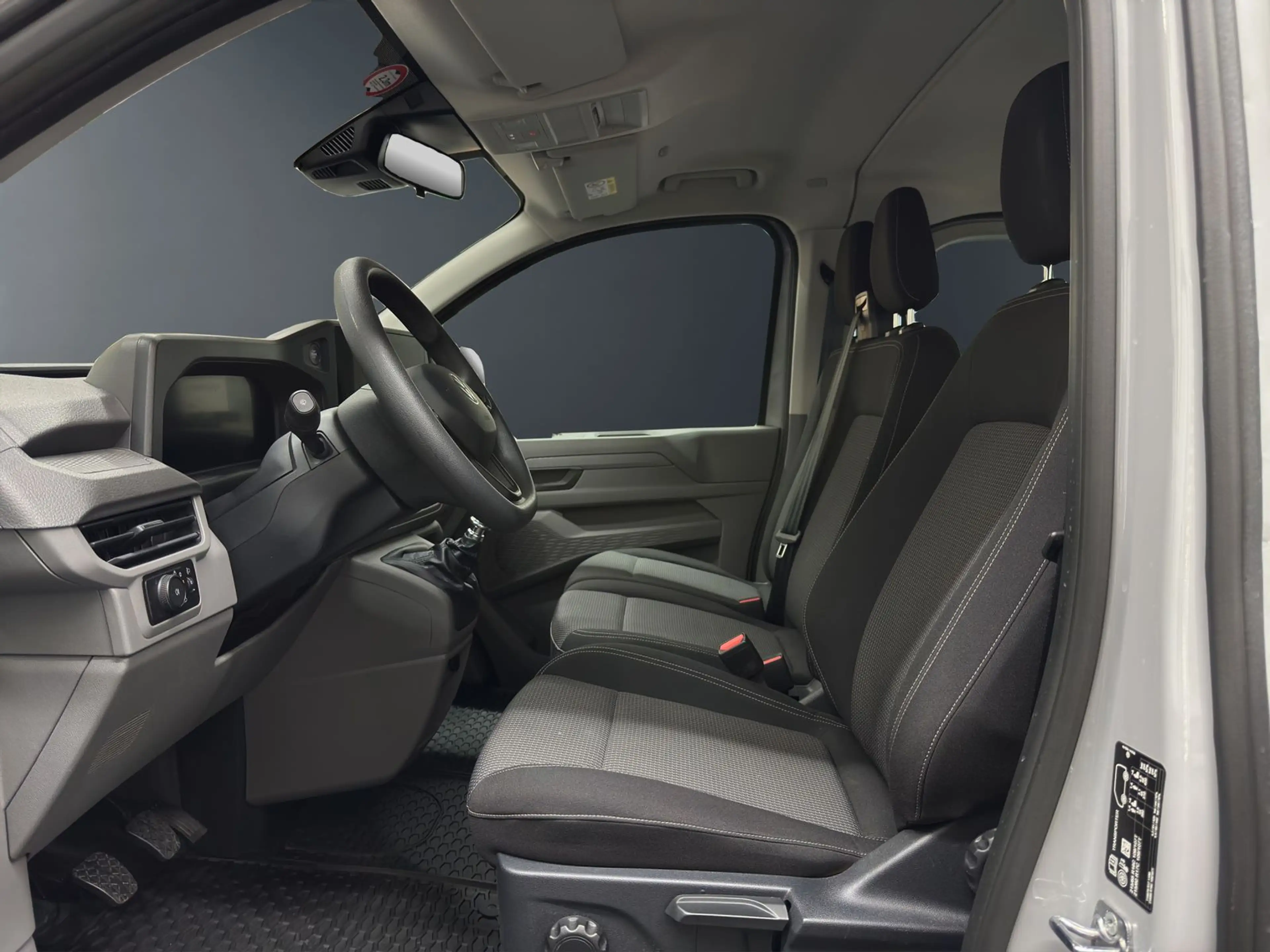 Volkswagen Transporter T7 2.0 TDI 9-SITZER*AHK*RFK*KLIMA — photo 8