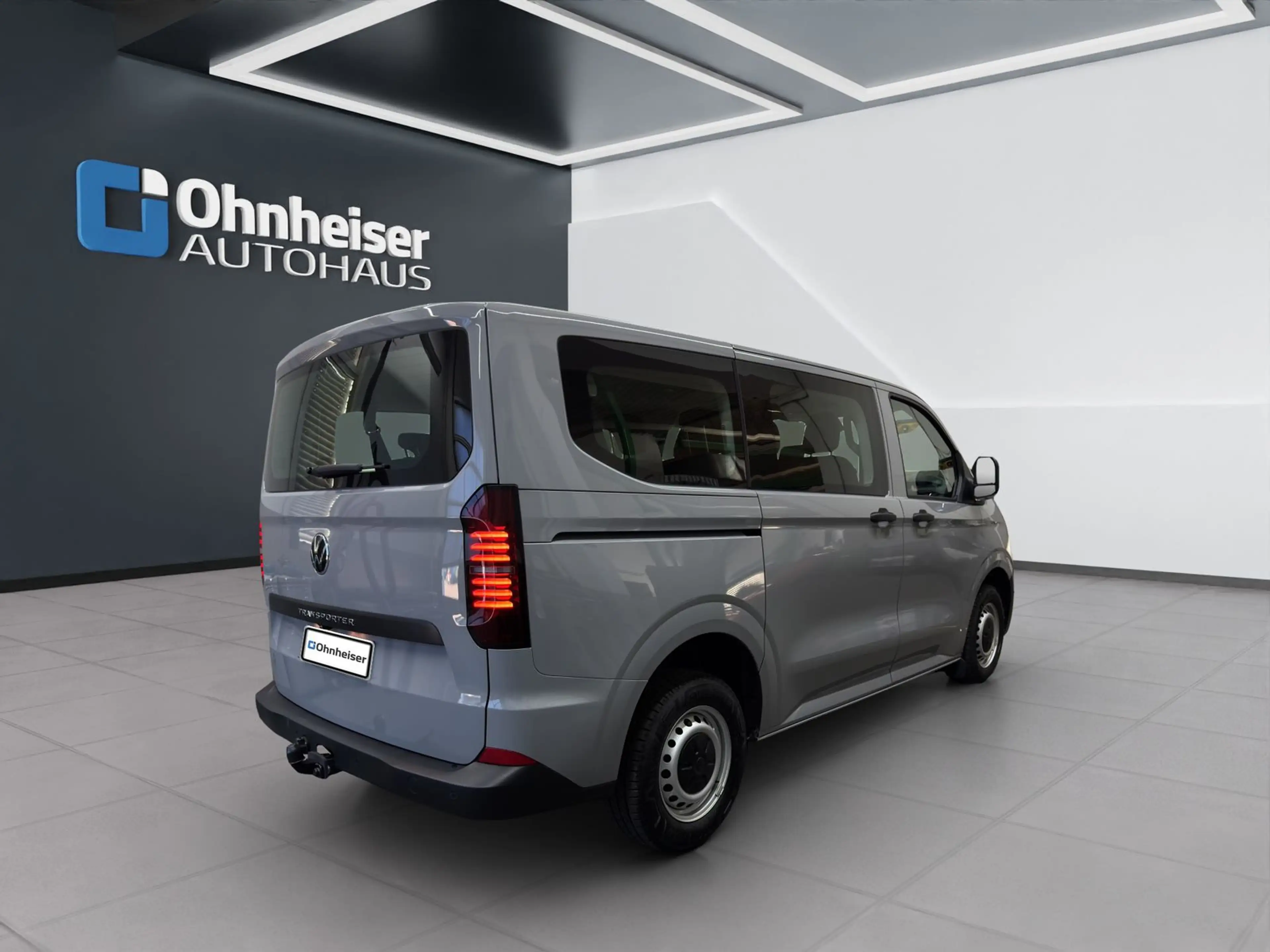 Volkswagen Transporter T7 2.0 TDI 9-SITZER*AHK*RFK*KLIMA — photo 5