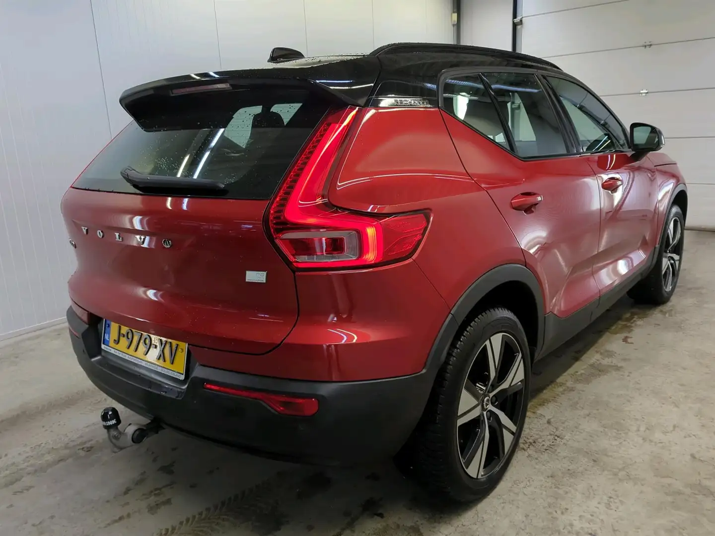 Volvo XC40 RECHARGE P8 AWD R-DESIGN WARMTEPOMP/TREKHAAK/FABRI Rouge - 2