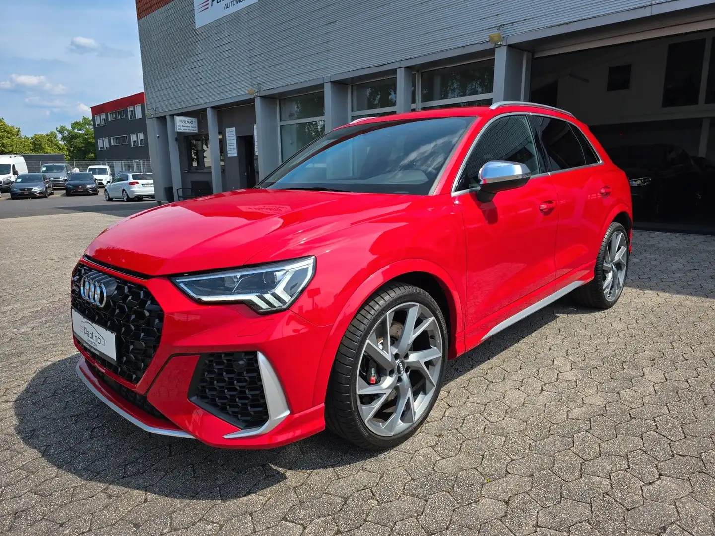 Audi RS Q3 2.5 TFSI quattro *21 Zoll*Kamera*Garantie* Rot - 1