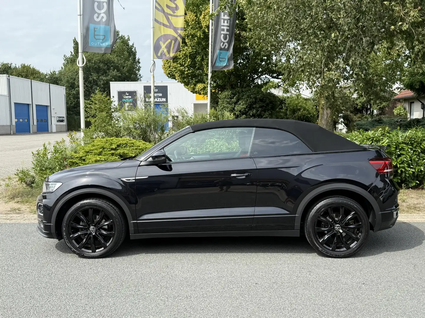 Volkswagen T-Roc Cabrio 1.5 TSI 150PK DSG R-Line Black Noir - 2