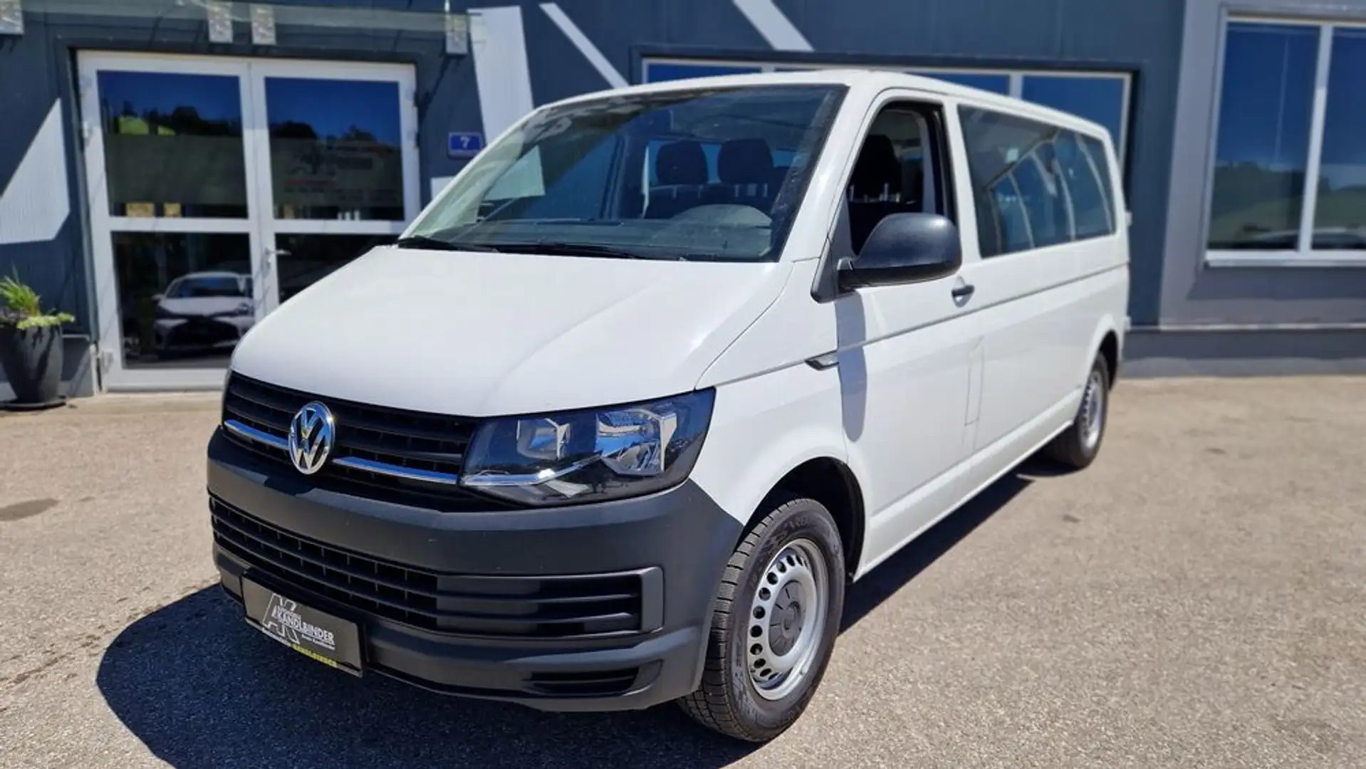 Volkswagen T6 Caravelle 2,0 TDI LR ''9-Sitzer'' Weiß - 1