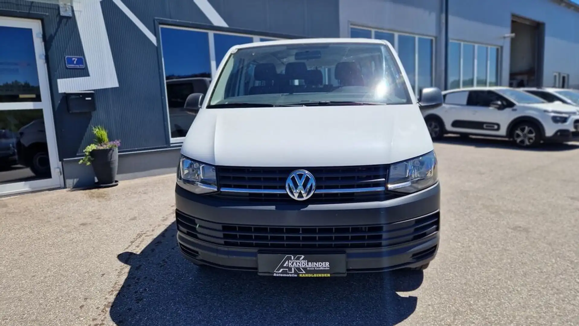 Volkswagen T6 Caravelle 2,0 TDI LR ''9-Sitzer'' Weiß - 2