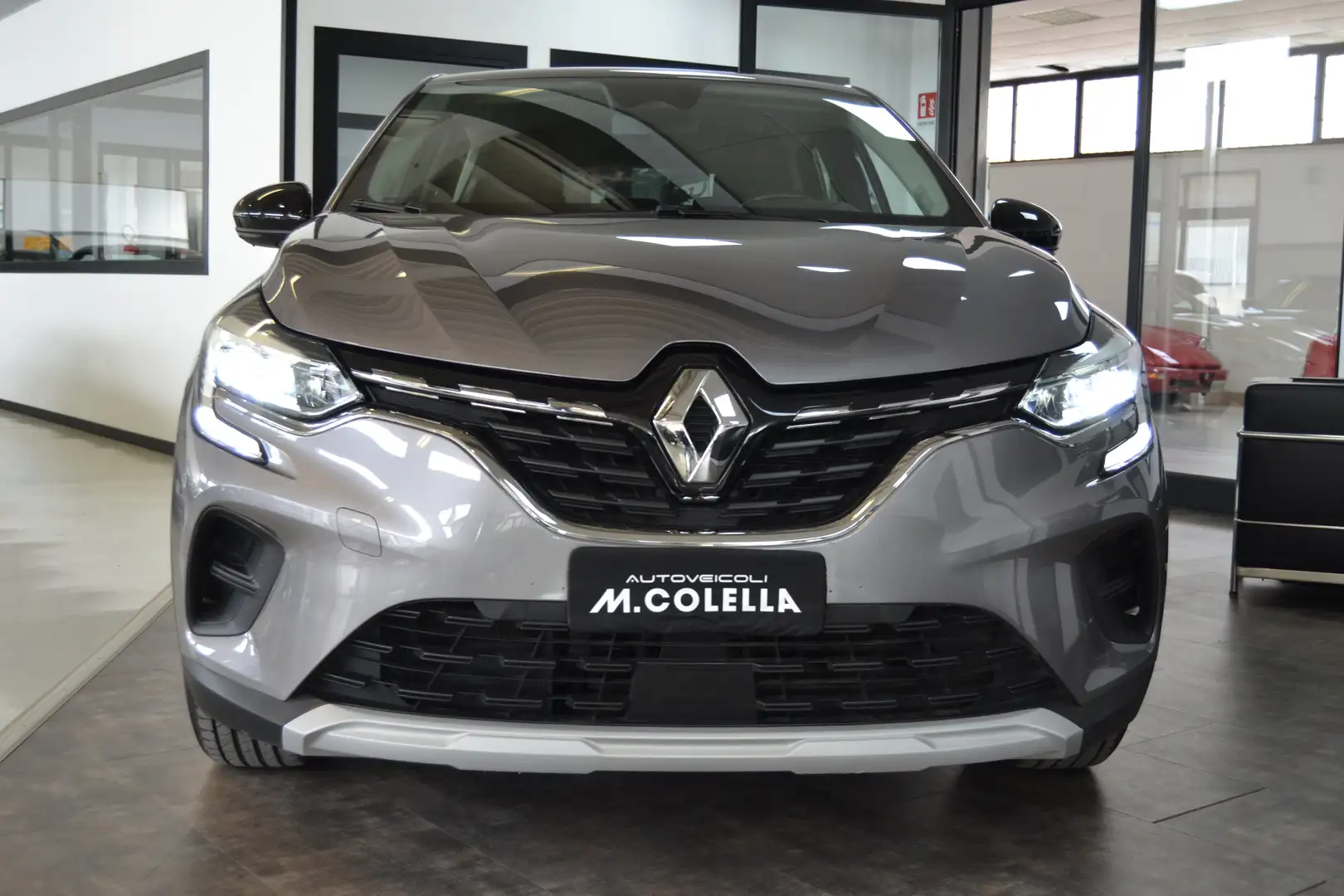 Renault Captur 1.5 BlueDCI Intens 95CV Navi/Cruise/KmDoc Gris - 2