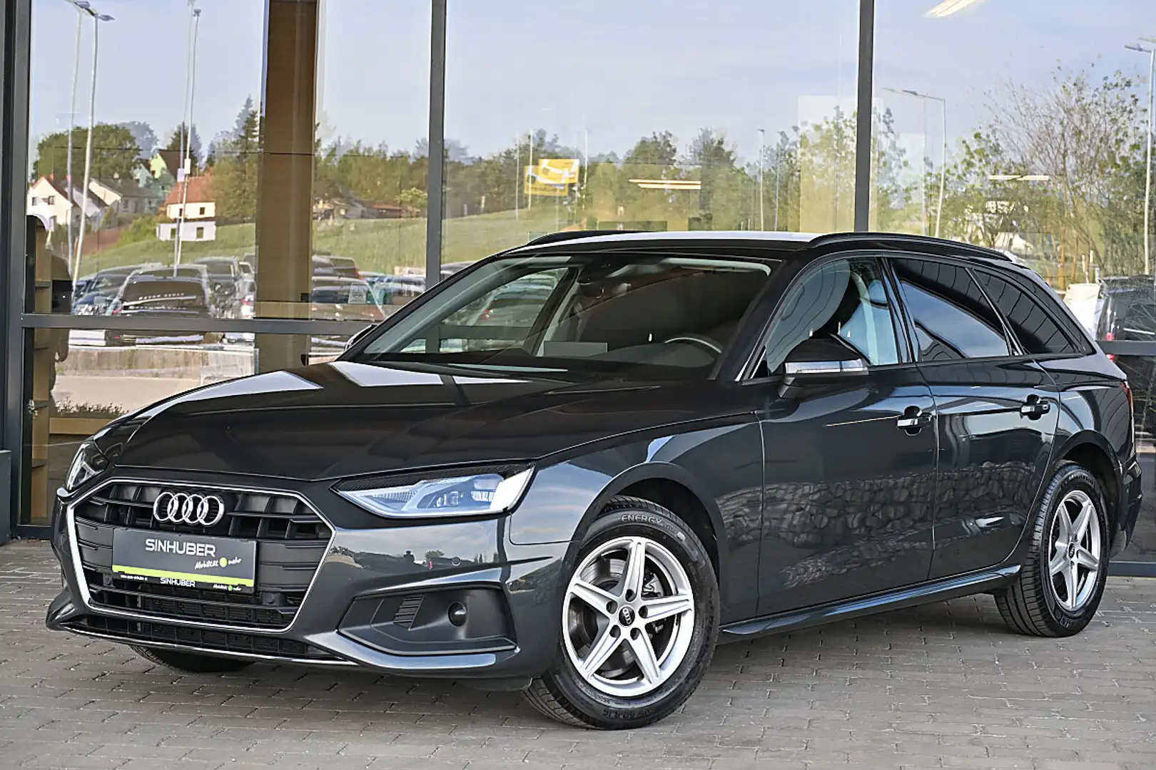 Audi A4 Avant 35 TDI S-tronic LED, Navi, Kamera, Parkle... Grau - 1