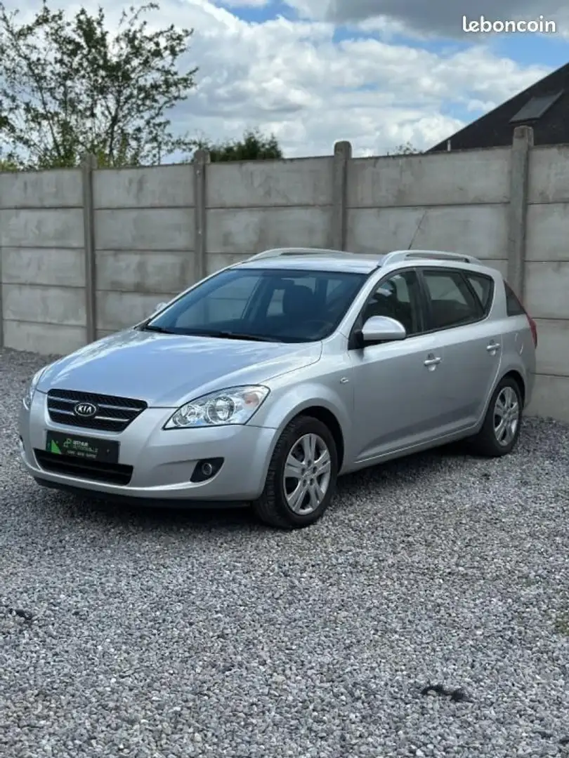 Kia Ceed / cee'd Ceed Motion 1ER MAIN Gris - 1