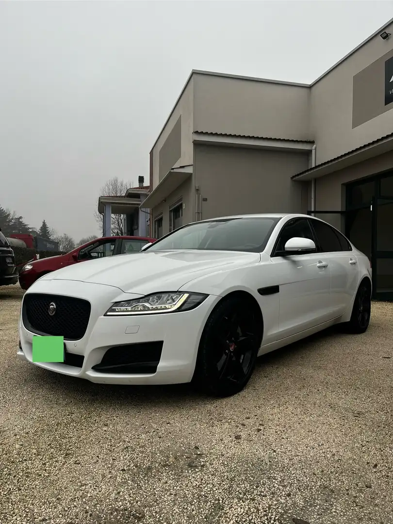 Jaguar XF 2.0d i4 (180cv) AWD Automatica Prestige FULL OPT. Blanco - 1