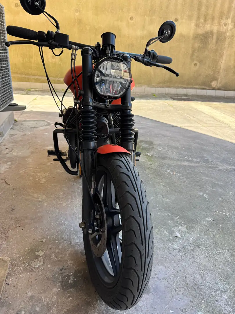 Moto Guzzi V 65 Cafe racer Orange - 1