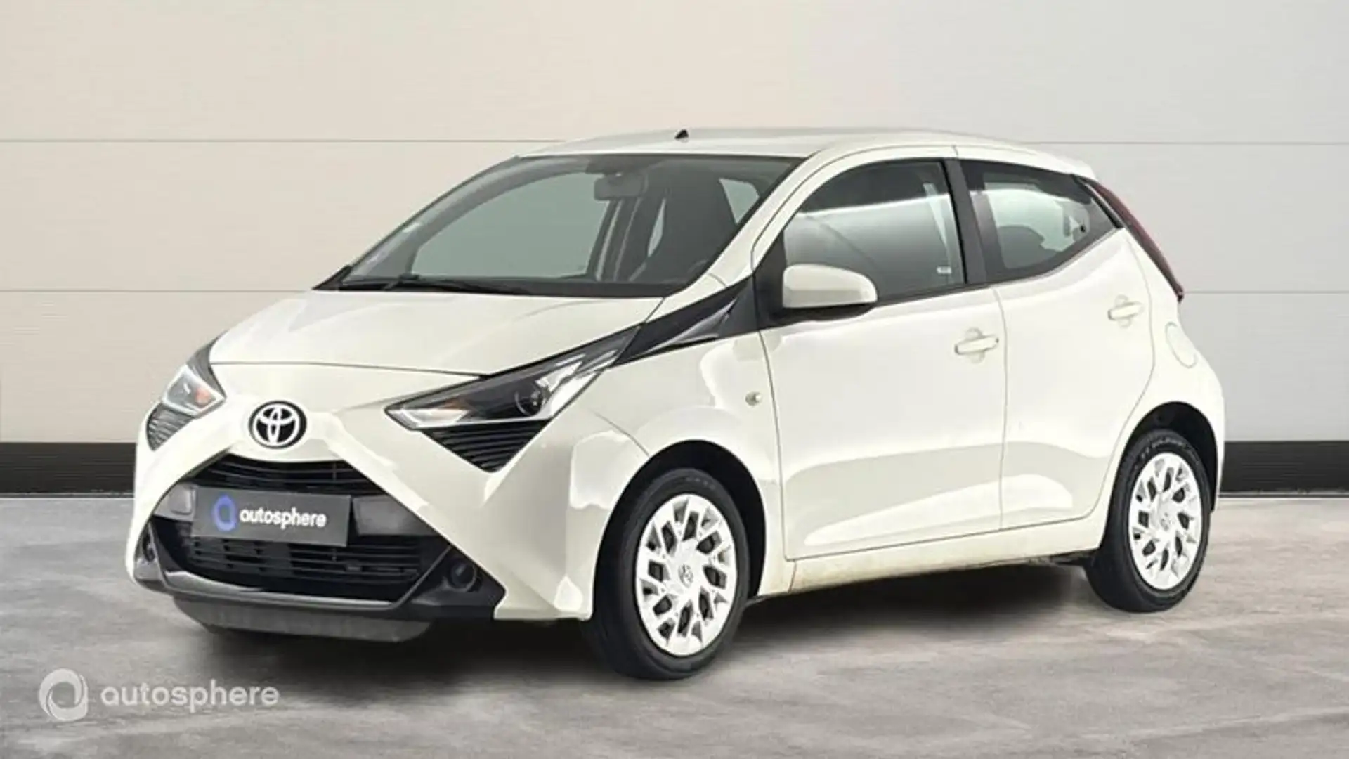 Toyota Aygo 1.0 VVT-i 72ch x-play 5p - 1