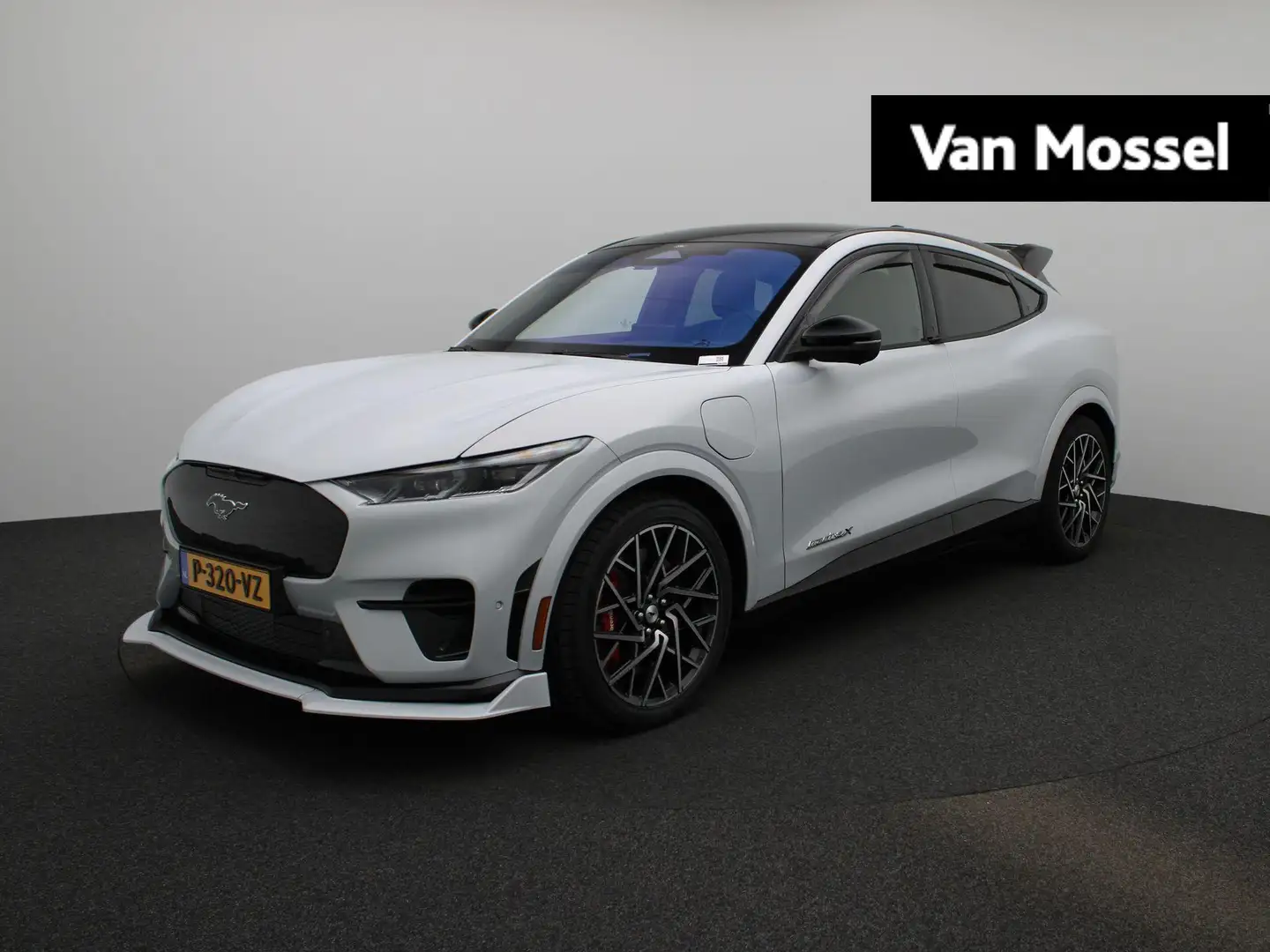Ford Mustang Mach-E GT Extended AWD 98 kWh | Navi | B & O | Panoramada Blanc - 1