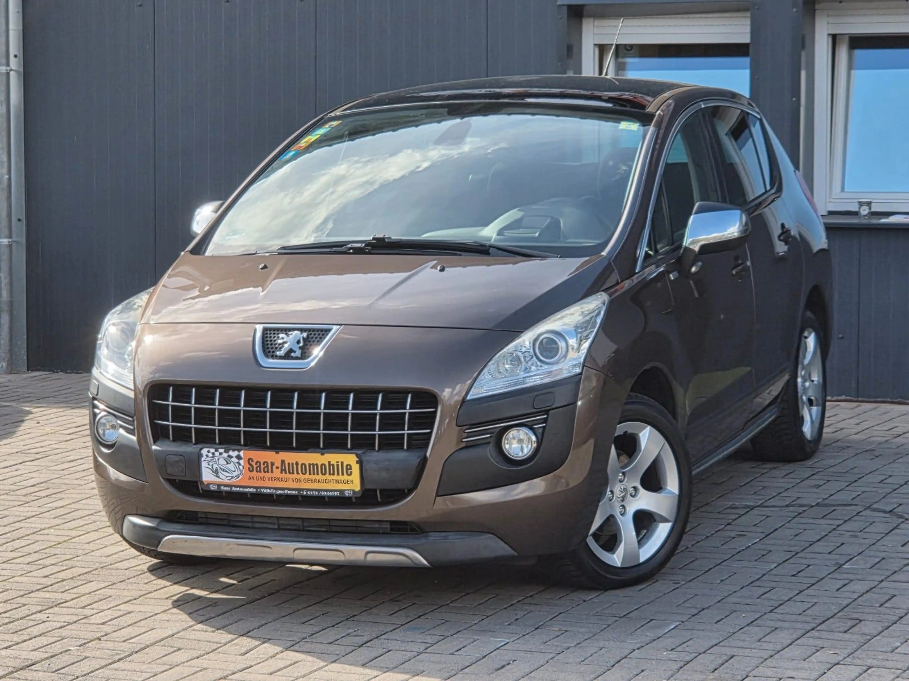 Peugeot 3008 Style 1.6HDI KLIMAAUTO/TEMP/PANO/HUD/EURO5 — photo 3