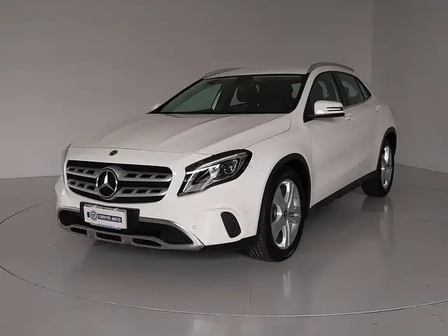 Mercedes-Benz GLA 180 GLA 180 Sport auto