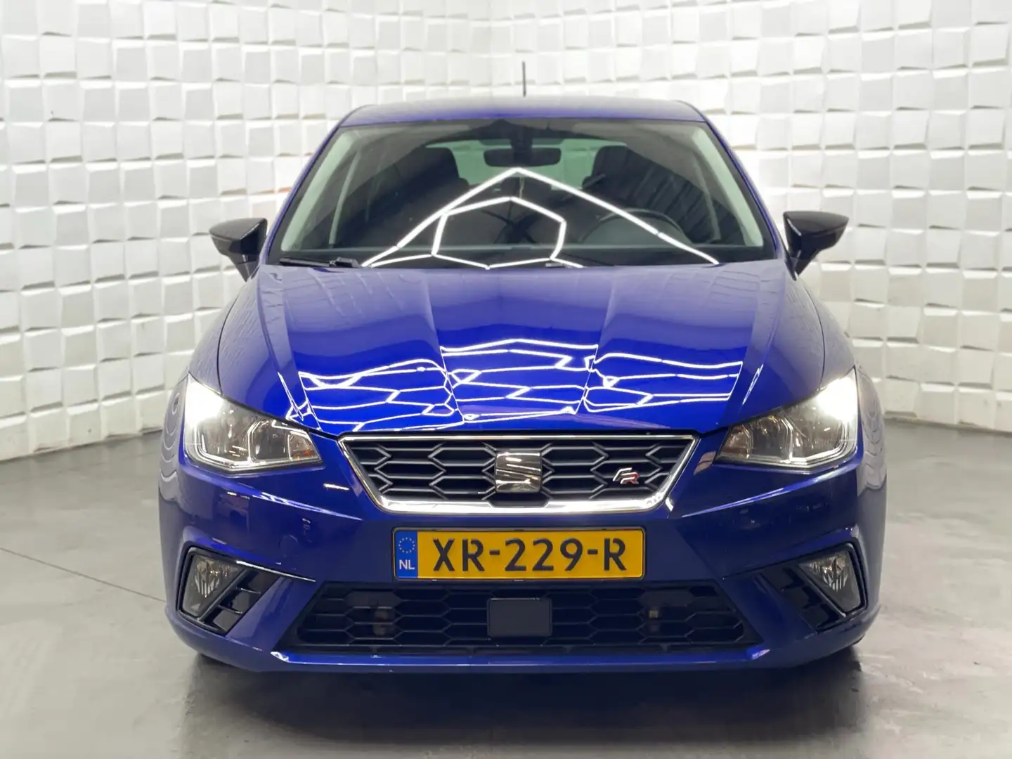 SEAT Ibiza 1.0 TSI FR Business 2E EIGENAAR NAP CRUISE 6BAK Blauw - 2