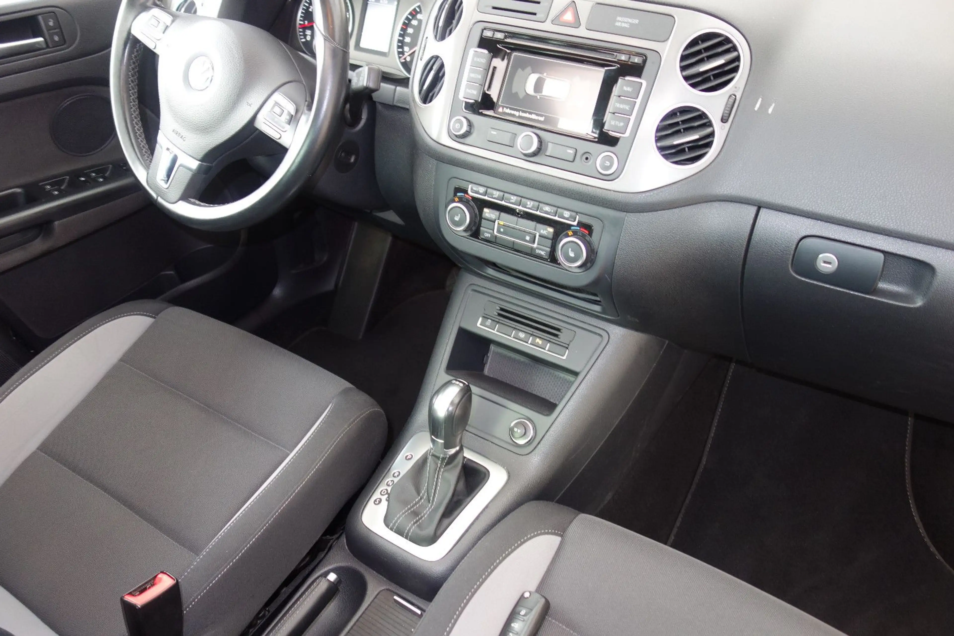 Volkswagen Golf Plus /Automatik,El-Schiebedach — photo 4