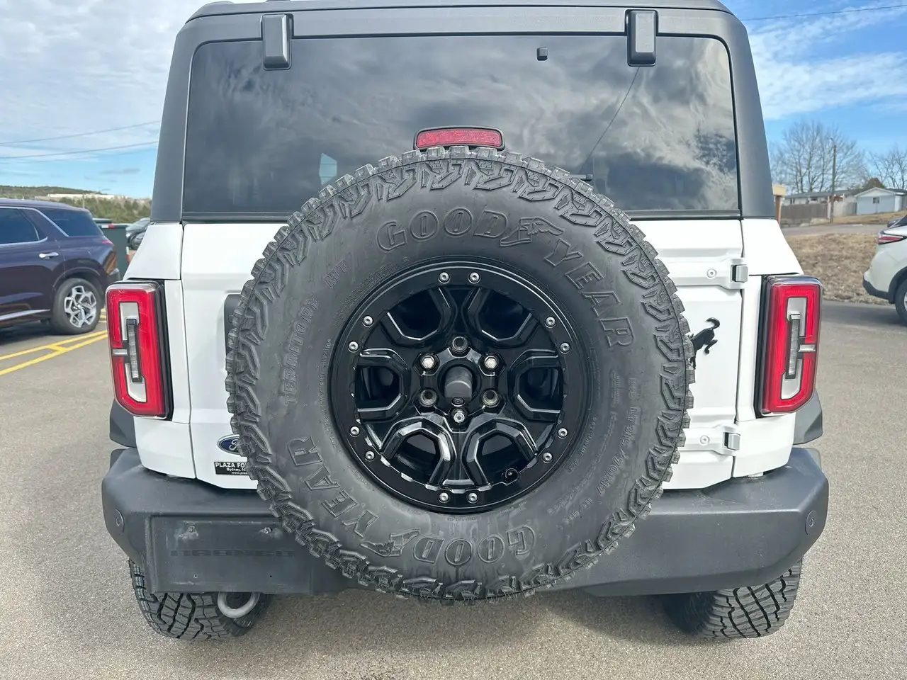 Ford Bronco снимка Ford Bronco