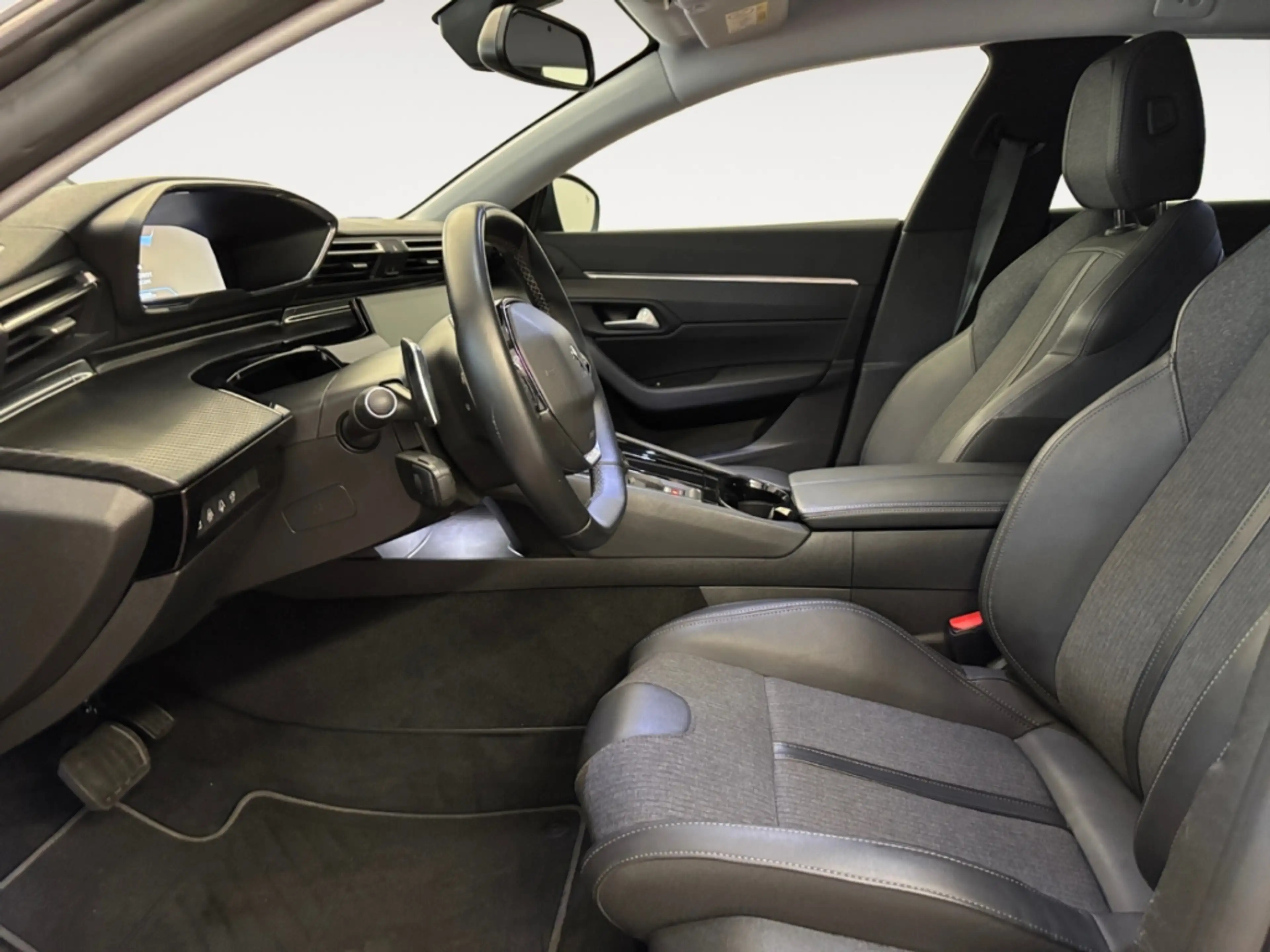 Peugeot 508 SW Allure Pack AUTOMATIK ALLWETTER NAV LED DIG-DIS — photo 9