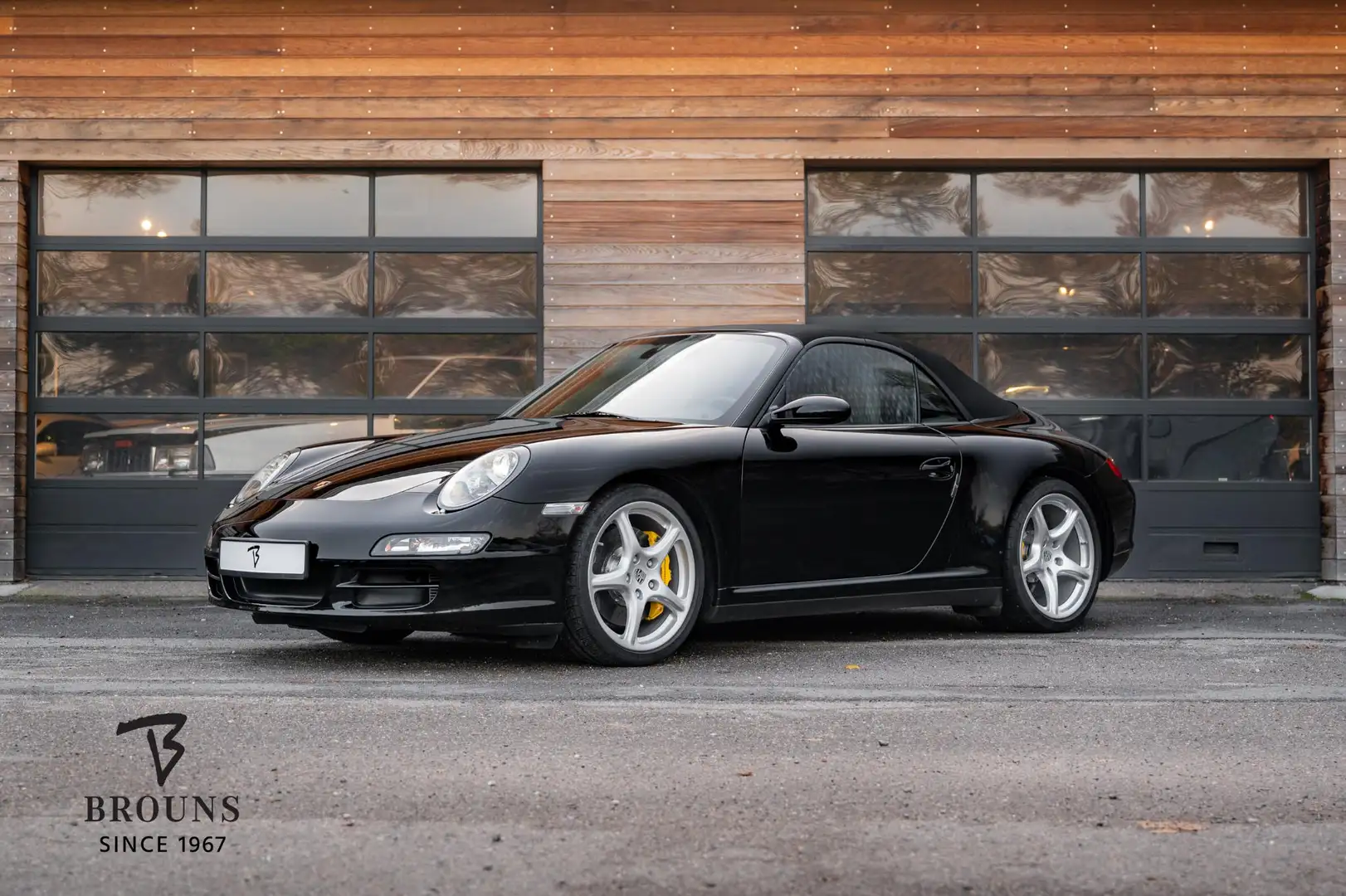 Porsche 997 997 Cabrio 3.8 Carrera 4S 355pk | BOSE | PCCB Zwart - 1