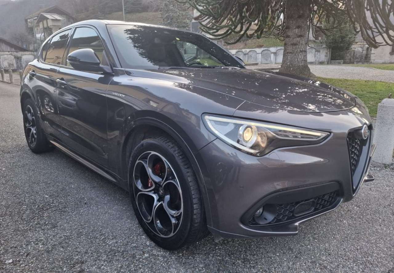 Alfa Romeo Stelvio 2.2 Turbodiesel 210 CV AT8 Q4 Veloce