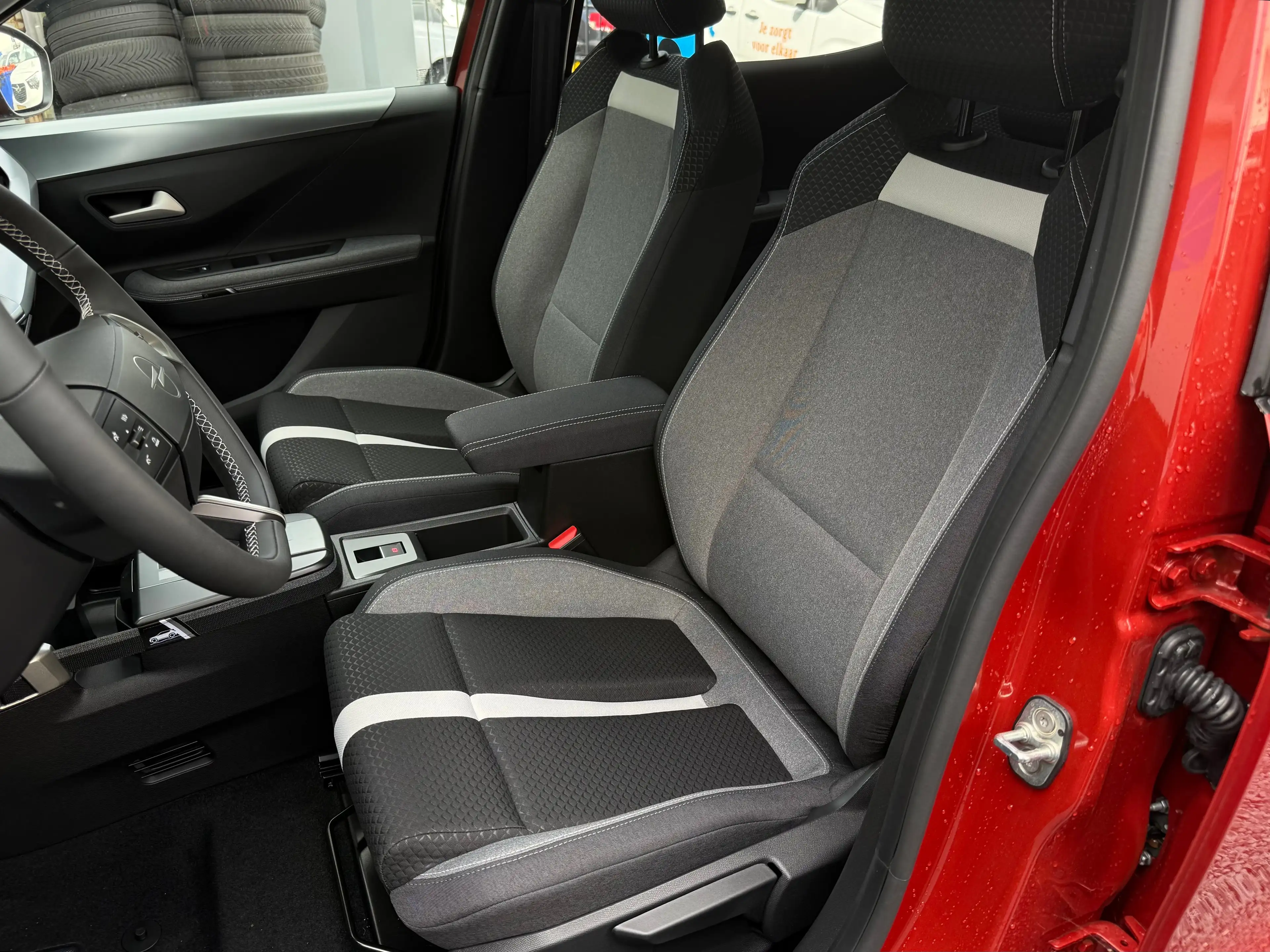 Opel Frontera 1.2 Turbo Hybrid GS | CAMERA ACHTER| STOEL, STUUR — photo 28