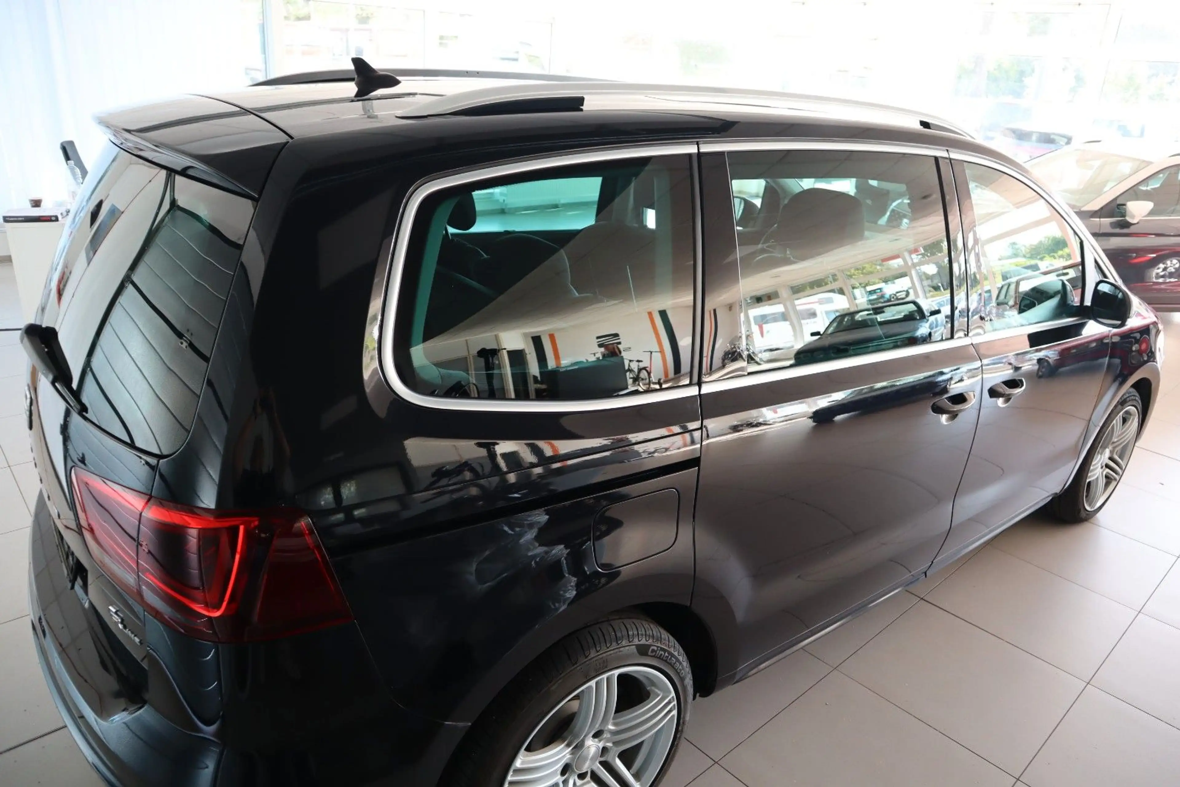 SEAT Alhambra FR-Line/NAV/XENON/TEMPO/FULL LINK — photo 7