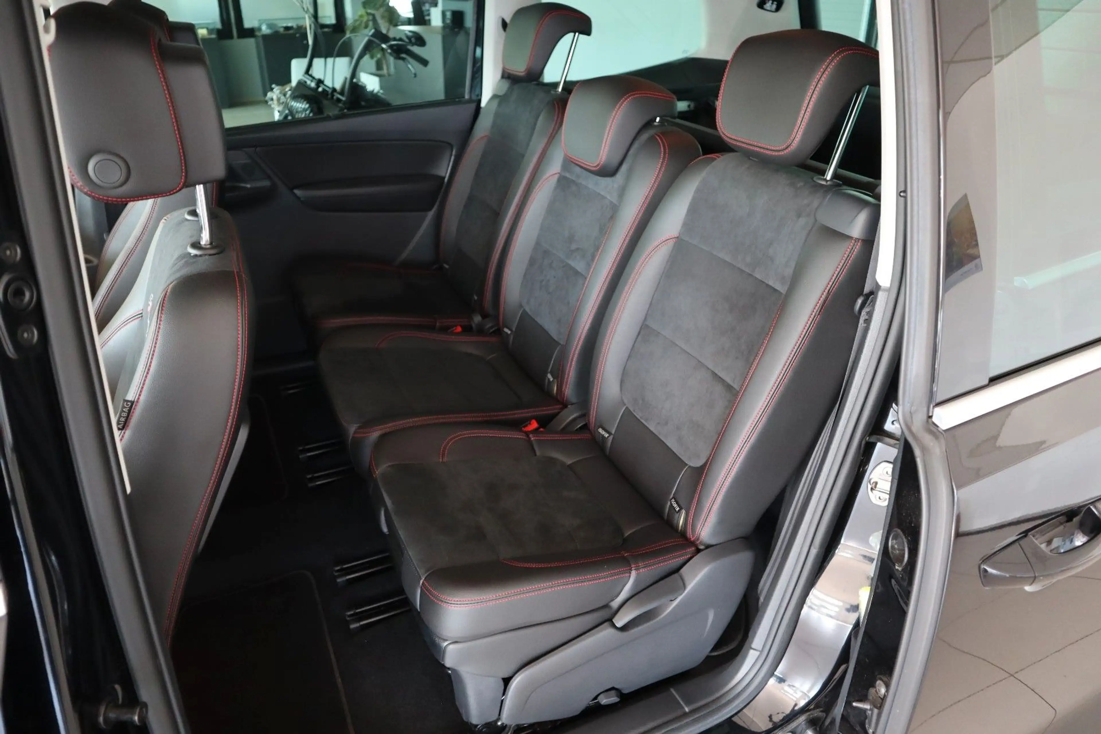 SEAT Alhambra FR-Line/NAV/XENON/TEMPO/FULL LINK — photo 10