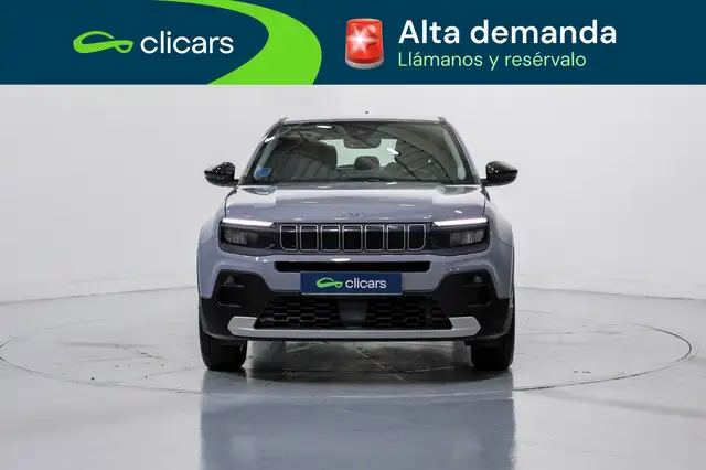 Jeep Avenger view 2