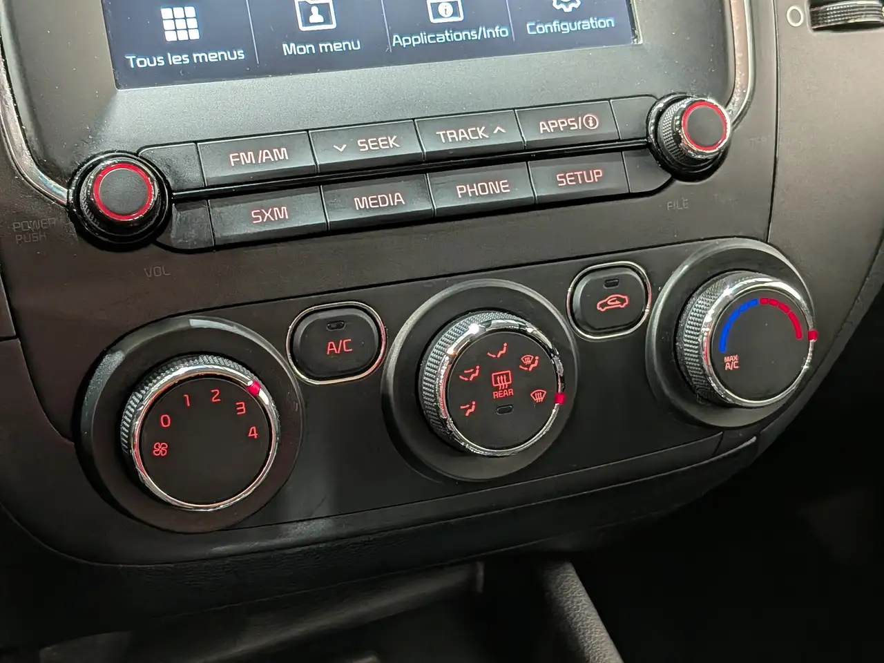 Kia Forte снимка Kia Forte