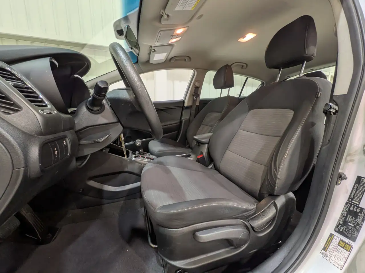 Kia Forte снимка Kia Forte